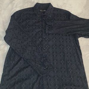 Sold.   Tasso Elba Mens Medallion  Shirt, Black,